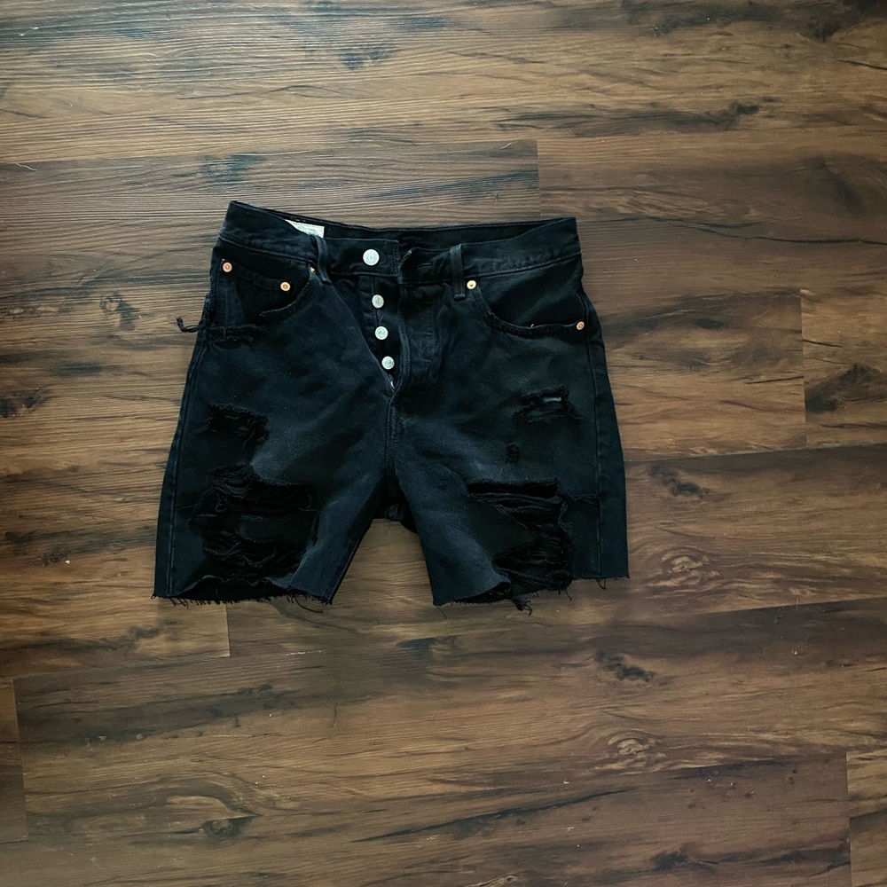 Distressed Levi Bermuda shorts